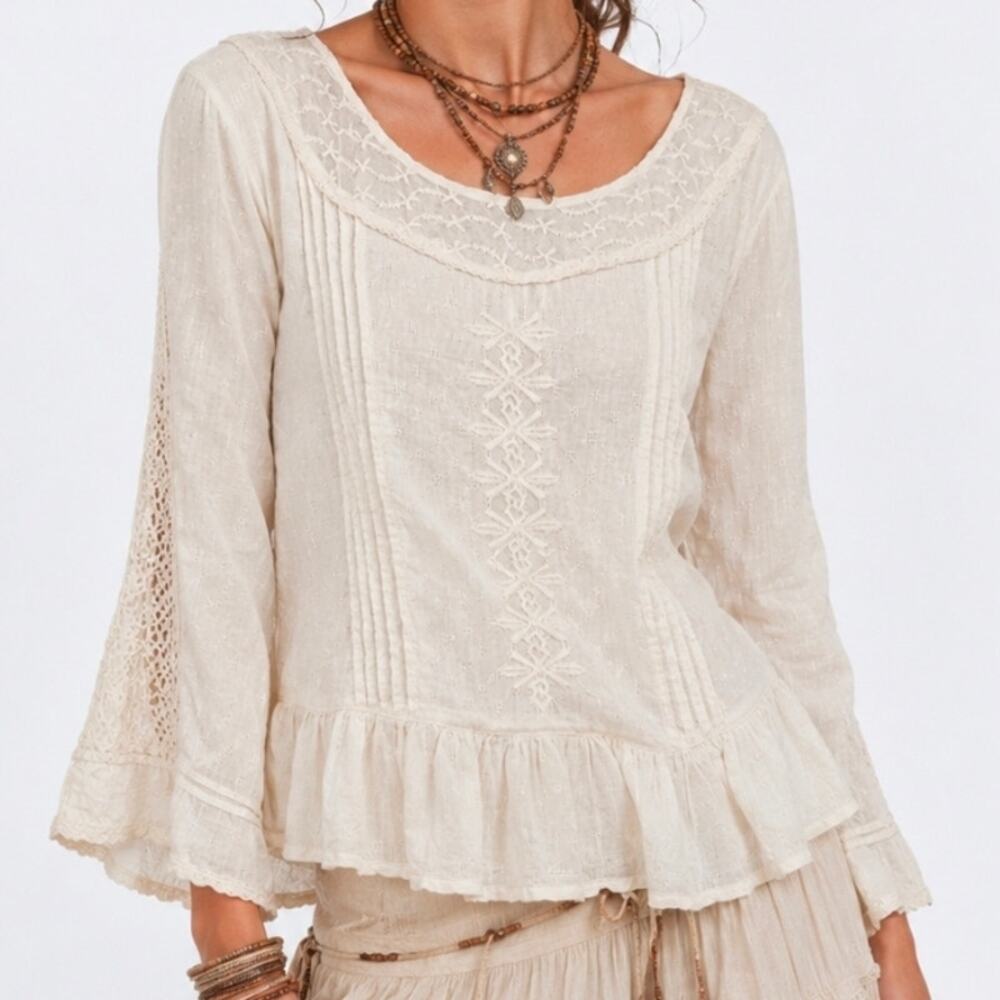Sweet Magnolia Women Boho Chic Cottage Peasant Semi-sheer Lace Embroidered Top M